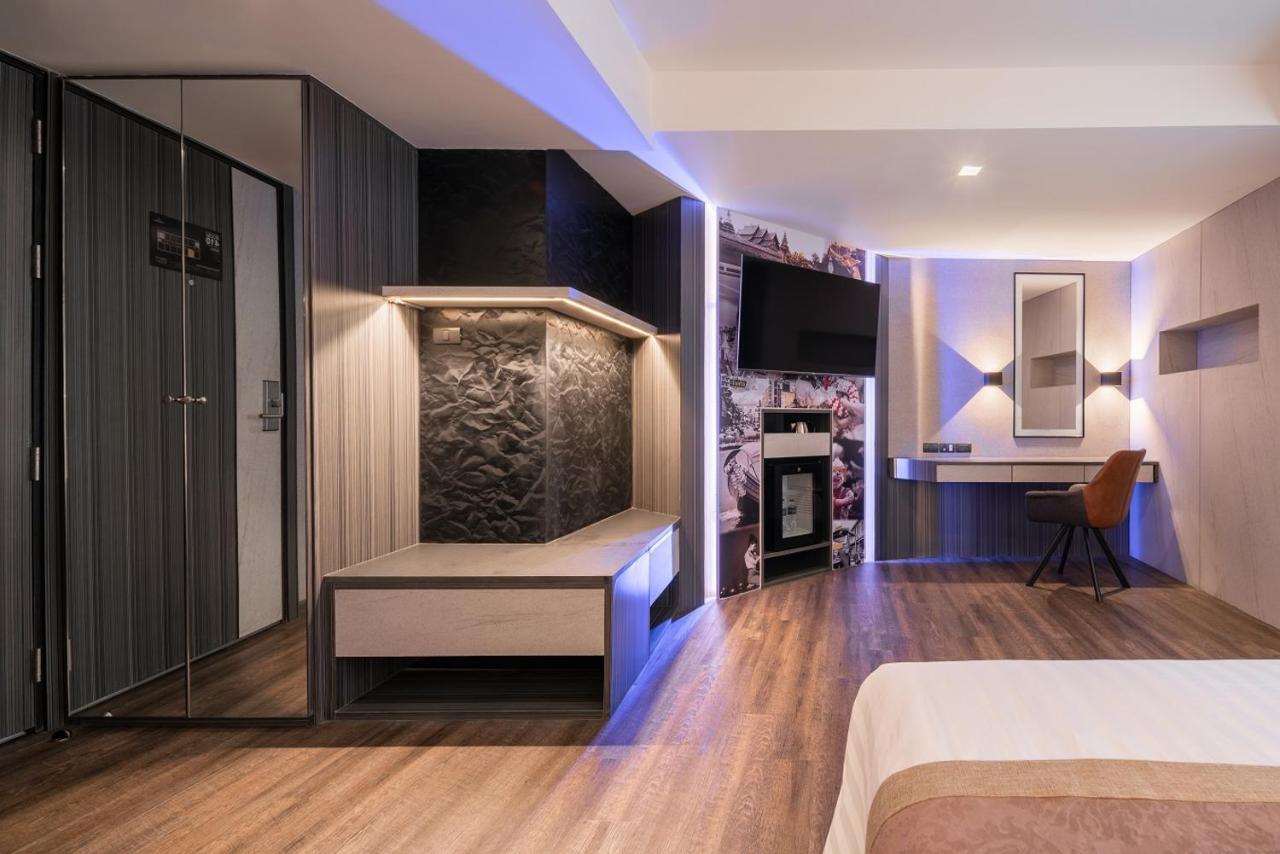 Aspira Gems Center Silom Hotell Bangkok Rom bilde